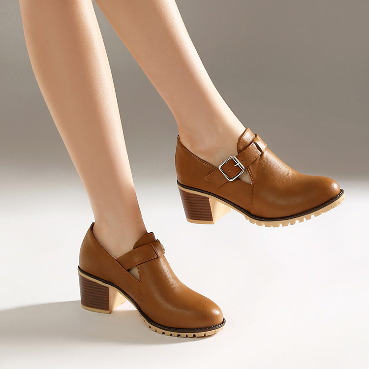 Fashion Flat Shoes with Chunky Heel and Round Toe